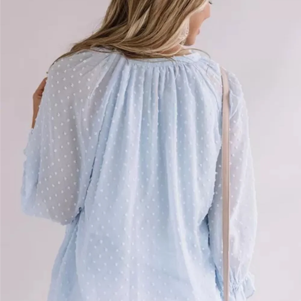 L left😁New boutique swiss dot top - Picture 5 of 9